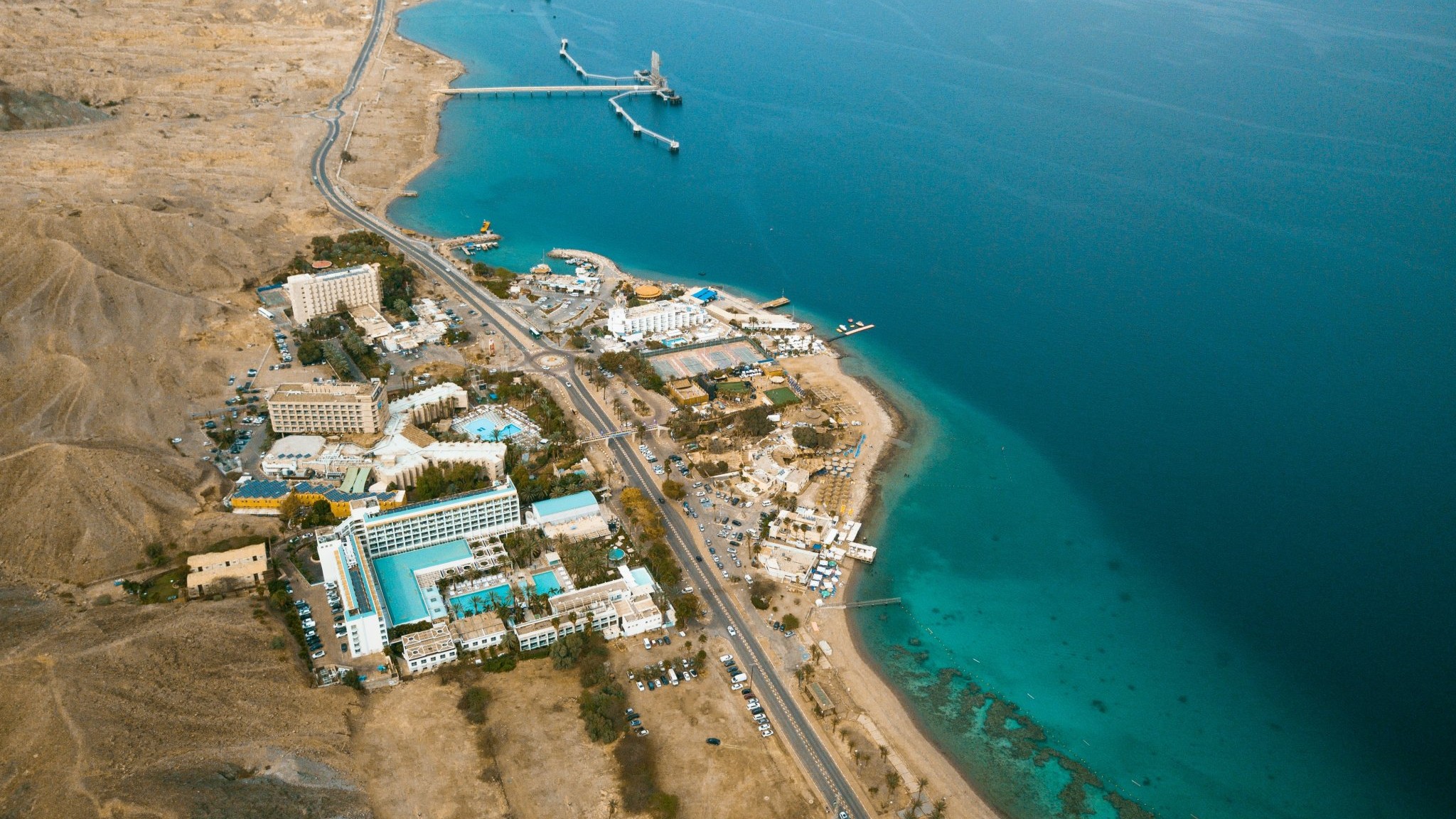eilat-israel-sea-stockpack-unsplash-2048x1535